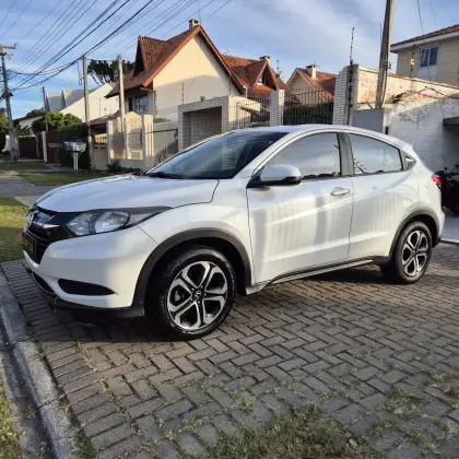 HONDA HR-V 1.8 16V FLEX LX 4P MANUAL