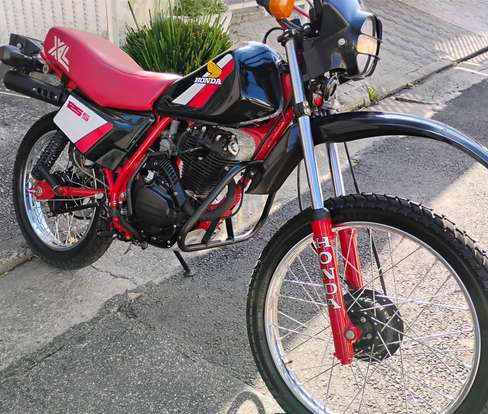 HONDA-XL 125S-1988