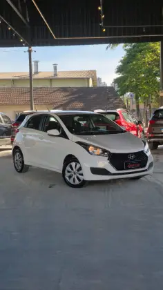 HYUNDAI HB20 1.0 COMFORT 12V FLEX 4P MANUAL