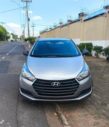 HYUNDAI HB20 1.0 COMFORT PLUS 12V FLEX 4P MANUAL