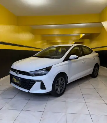 HYUNDAI HB20S 1.0 12V FLEX COMFORT PLUS MANUAL