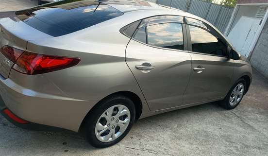 HYUNDAI-HB20S-2021