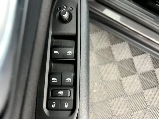 JEEP-COMPASS-1.3 T270 TURBO FLEX SPORT AT6 JEEP-COMPASS-2025