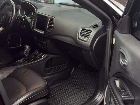 JEEP-COMPASS-2.0 16V DIESEL S 4X4 AUTOMÁTICO JEEP-COMPASS-2020