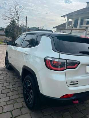 JEEP-COMPASS-2018
