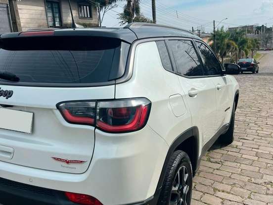 JEEP-COMPASS-2.0 16V DIESEL TRAILHAWK 4X4 AUTOMÁTICO JEEP-COMPASS-2018