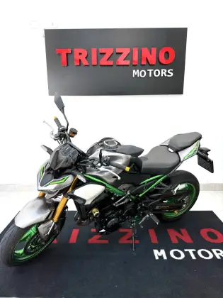 KAWASAKI Z900 R EDITION 