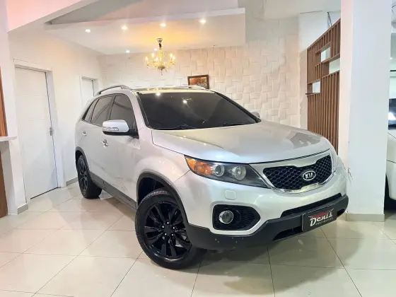 KIA SORENTO 2.4 EX2 4X2 16V GASOLINA 4P AUTOMÁTICO