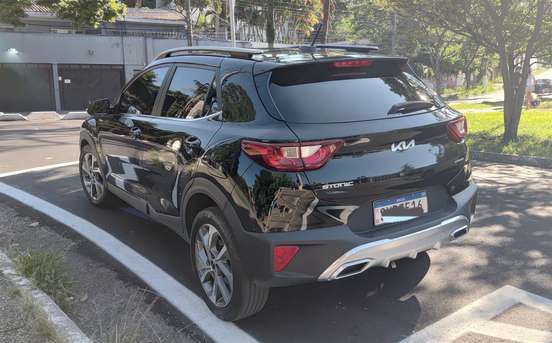 KIA-STONIC-2023