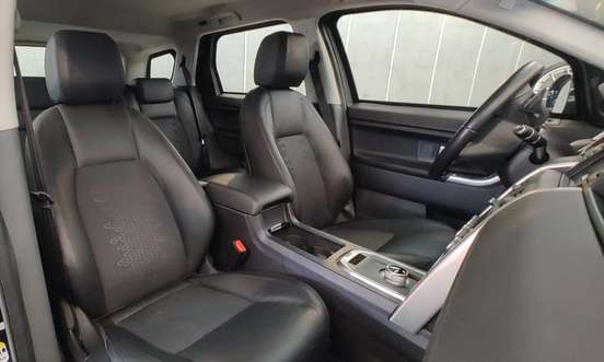 LAND ROVER-DISCOVERY SPORT-2015