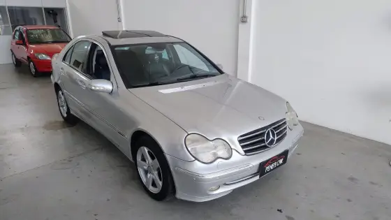 MERCEDES-BENZ C 320 3.2 AVANTGARDE V6 GASOLINA 4P AUTOMÁTICO