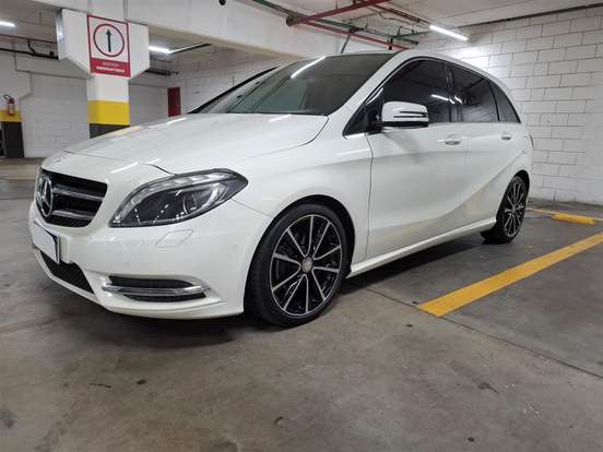 MERCEDES-BENZ-B 200-1.6 SPORT TURBO GASOLINA 4P AUTOMÁTICO MERCEDES-BENZ-B 200-2012