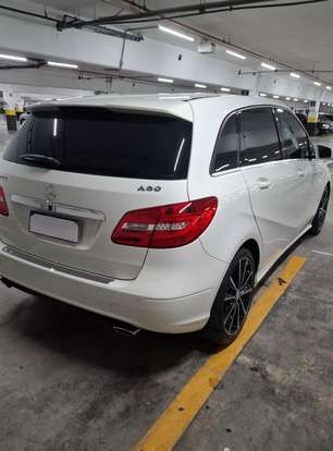 MERCEDES-BENZ-B 200-2012