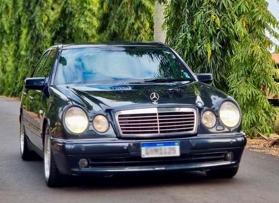 MERCEDES-BENZ-E 55 AMG-5.5 SEDAN GASOLINA 4P AUTOMÁTICO MERCEDES-BENZ-E 55 AMG-1998