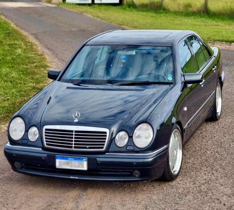 MERCEDES-BENZ-E 55 AMG-5.5 SEDAN GASOLINA 4P AUTOMÁTICO MERCEDES-BENZ-E 55 AMG-1998