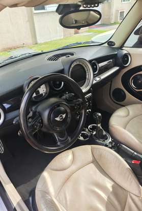 MINI-COOPER-2010