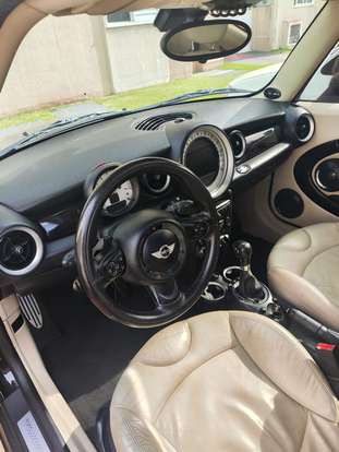 MINI-COOPER-2010