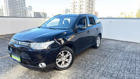 MITSUBISHI OUTLANDER 2.0 16V GASOLINA 4P AUTOMÁTICO