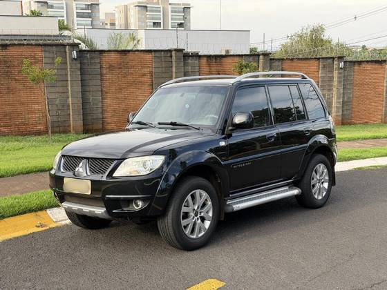 MITSUBISHI PAJERO TR4 2.0 4X2 16V 140CV FLEX 4P MANUAL