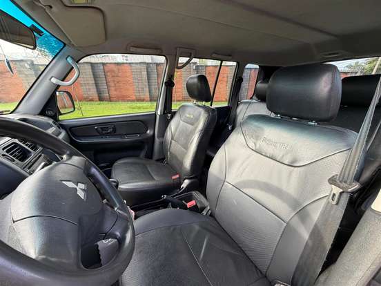 MITSUBISHI-PAJERO TR4-2.0 4X2 16V 140CV FLEX 4P MANUAL MITSUBISHI-PAJERO TR4-2012