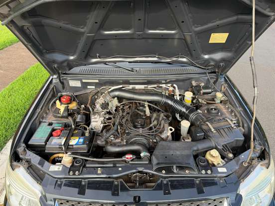 MITSUBISHI-PAJERO TR4-2.0 4X2 16V 140CV FLEX 4P MANUAL MITSUBISHI-PAJERO TR4-2012