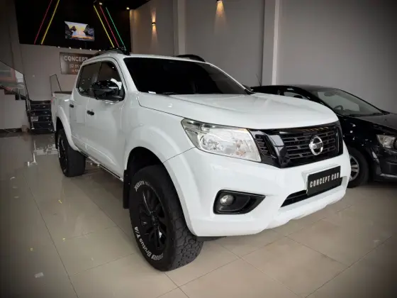 NISSAN FRONTIER 2.3 16V TURBO DIESEL LE CD 4X4 AUTOMÁTICO