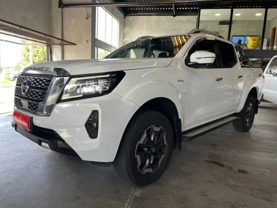 NISSAN FRONTIER 2.3 16V TURBO DIESEL PLATINUM CD 4X4 AUTOMÁTICO