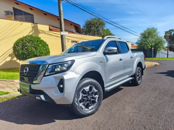 NISSAN FRONTIER 2.3 16V TURBO DIESEL PLATINUM CD 4X4 AUTOMÁTICO