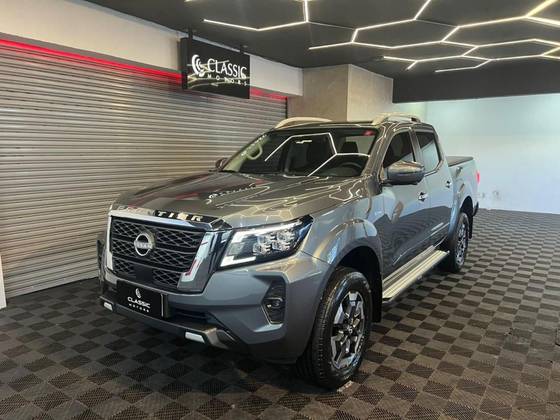 NISSAN FRONTIER 2.3 16V TURBO DIESEL PLATINUM CD 4X4 AUTOMÁTICO