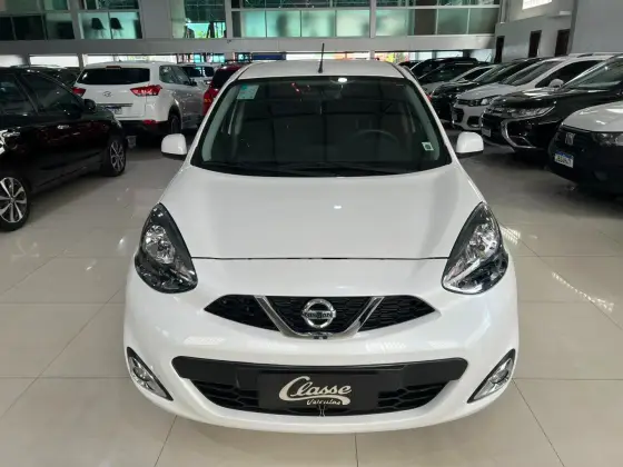 NISSAN MARCH 1.6 SL 16V FLEXSTART 4P XTRONIC
