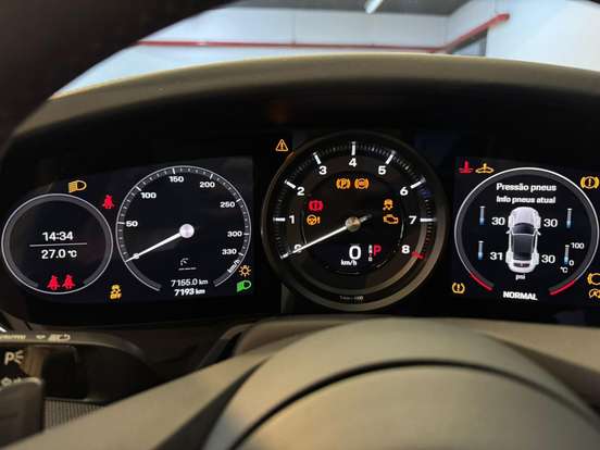 PORSCHE-911-2023
