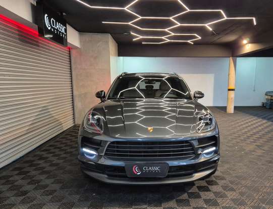 PORSCHE-MACAN-2019