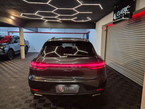 PORSCHE-MACAN-2019