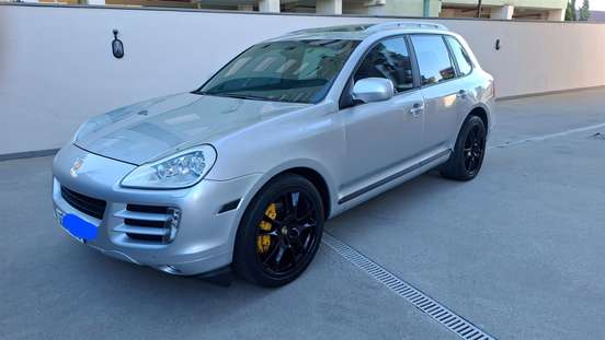 PORSCHE-CAYENNE-2008