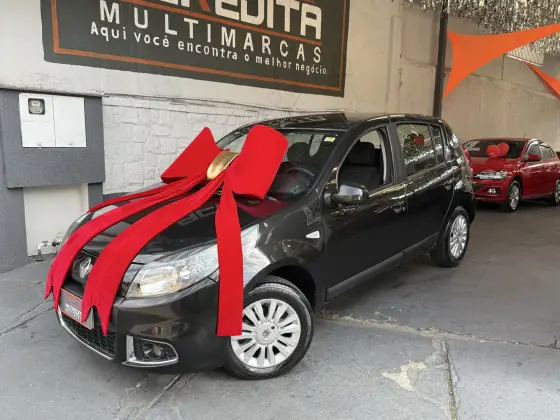 RENAULT SANDERO 1.6 PRIVILÉGE 16V FLEX 4P AUTOMÁTICO
