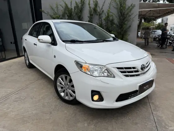 TOYOTA COROLLA 2.0 ALTIS 16V FLEX 4P AUTOMÁTICO
