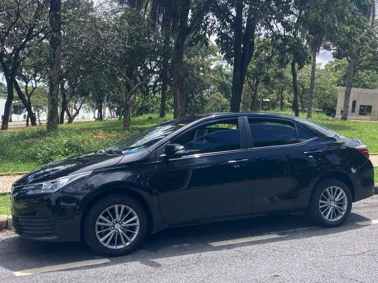 TOYOTA-COROLLA-2019