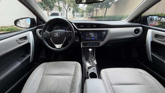 TOYOTA-COROLLA-2017