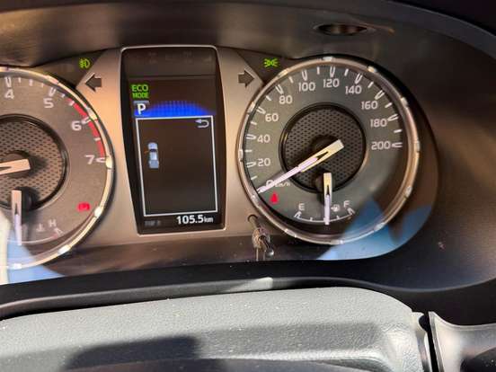 TOYOTA-HILUX-2.7 VVT-i FLEX CD SRV 4X2 AUTOMÁTICO TOYOTA-HILUX-2021