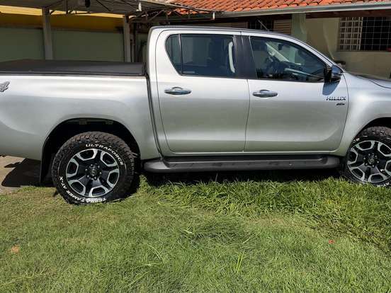 TOYOTA-HILUX-2.7 VVT-i FLEX CD SRV 4X2 AUTOMÁTICO TOYOTA-HILUX-2021