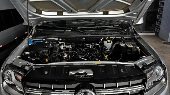VOLKSWAGEN-AMAROK-2018
