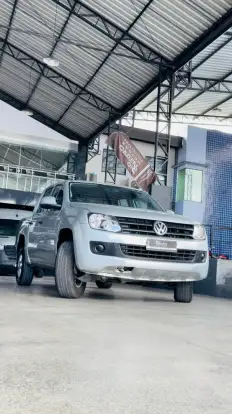 VOLKSWAGEN-AMAROK-2014