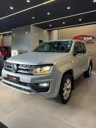 VOLKSWAGEN AMAROK 3.0 V6 TDI DIESEL HIGHLINE CD 4MOTION AUTOMÁTICO
