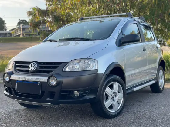 VOLKSWAGEN CROSSFOX 1.6 MI FLEX 8V 4P MANUAL