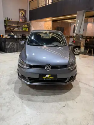 VOLKSWAGEN-FOX-2016