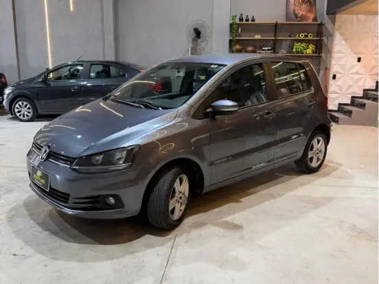 VOLKSWAGEN-FOX-1.6 MSI COMFORTLINE 8V FLEX 4P MANUAL VOLKSWAGEN-FOX-2016