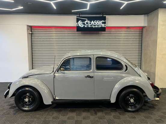 VOLKSWAGEN-FUSCA-1981