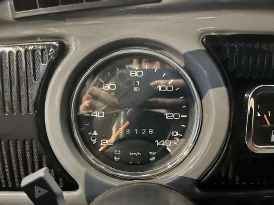 VOLKSWAGEN-FUSCA-1981