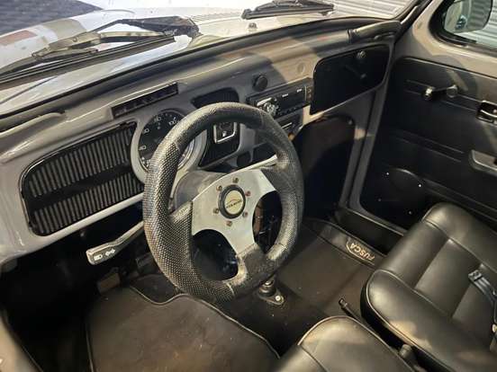 VOLKSWAGEN-FUSCA-1981