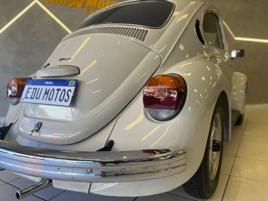 VOLKSWAGEN-FUSCA-1982